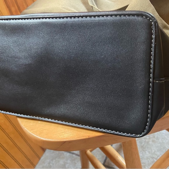 A.P.C. AXELLE LEATHER & CANVAS TOTE- OLIVE/BLACK- UNISEX NWOT- Badass! - Picture 5 of 13